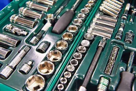 quincaillerie-outils